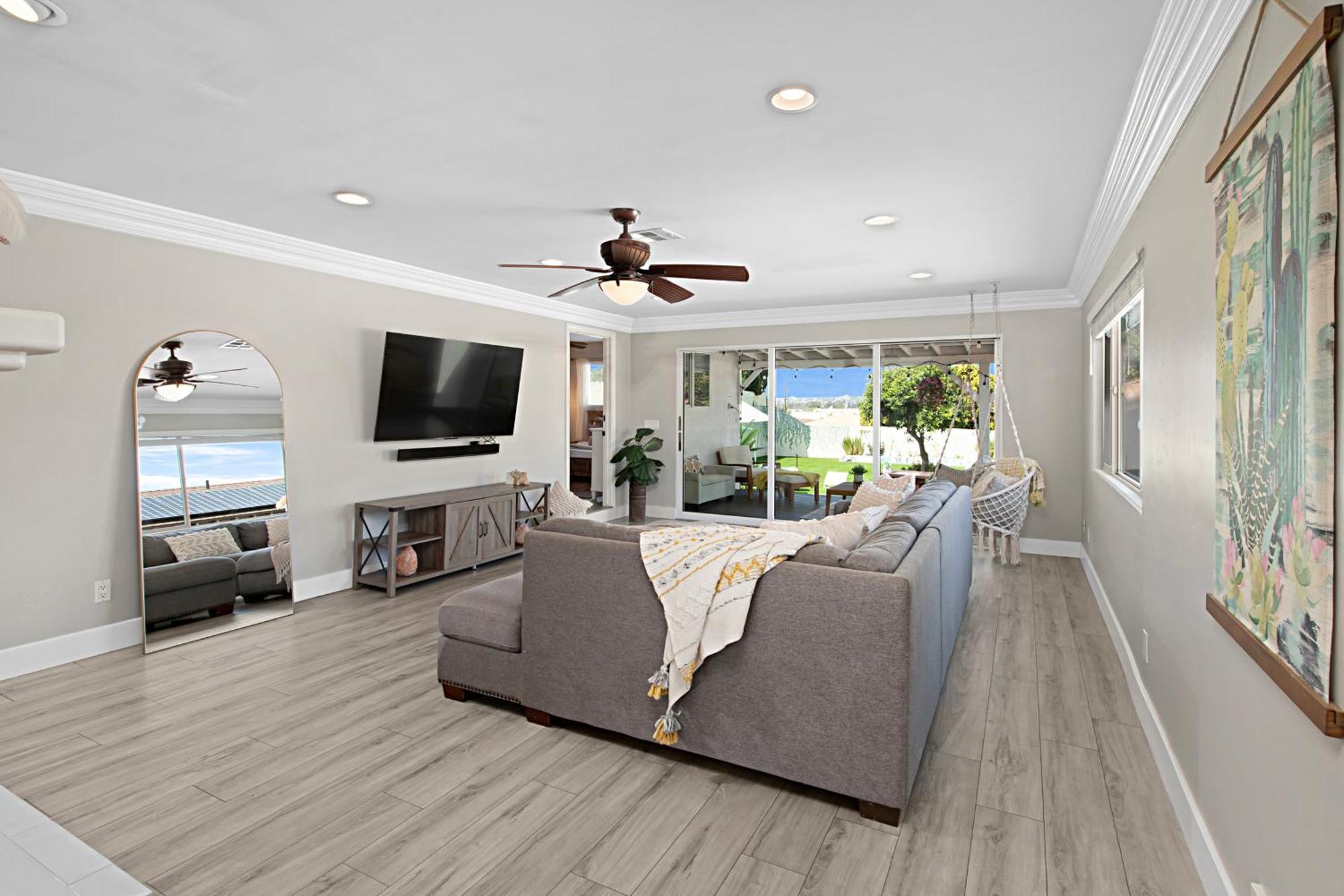 The Gathering Place - Guest Favorite With Huge Yard Holiday home *